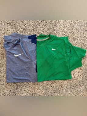 Pair of Men’s Nike Dri-FIT XL Tees